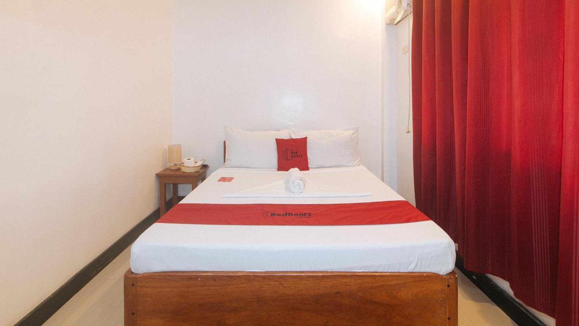 Reddoorz @ Lualhati Garden Cottage El Nido Palawan Exterior photo