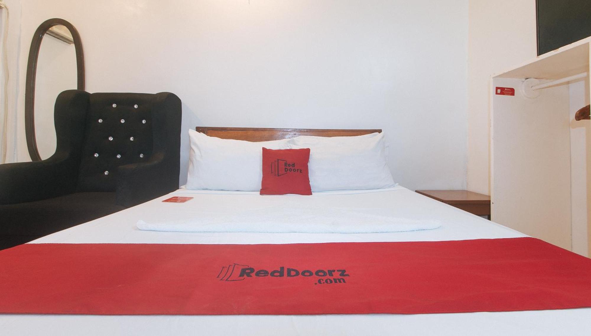 Reddoorz @ Lualhati Garden Cottage El Nido Palawan Exterior photo